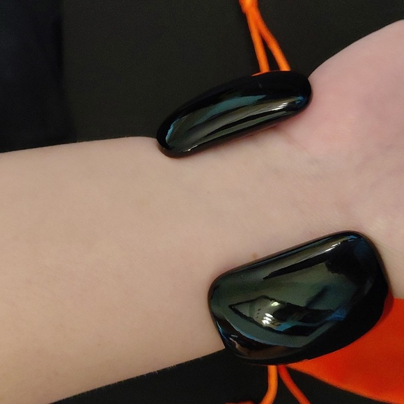 KURT GEIGER LONDON CUFF BRACELET Eye and Crystal Accents - Picture 7 of 10